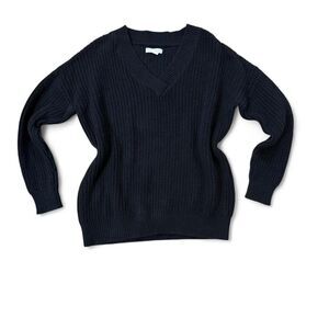 Aeropostale Black V-Neck Knit Sweater Women’s Size Small Classic Basic